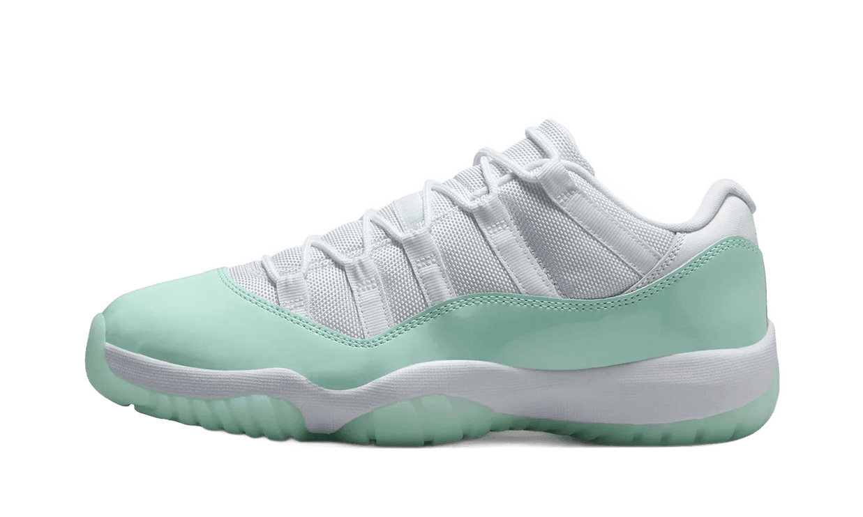 Air Jordan 11 Retro Low Igloo - AH7860-103