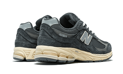 New Balance New Balance 2002R Black Dark Grey - M2002RHO