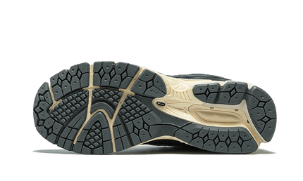 New Balance New Balance 2002R Black Dark Grey - M2002RHO