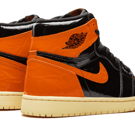 Air Jordan Air Jordan 1 Retro High Shattered Backboard 3.0 - 555088-028 / 575441-028
