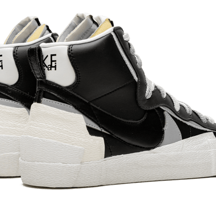 Nike Nike Blazer Mid Sacai Black Grey - BV0072-002