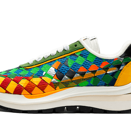 Nike Nike Vaporwaffle Woven Sacai Jean Paul Gaultier Green Gusto - DR5209-300