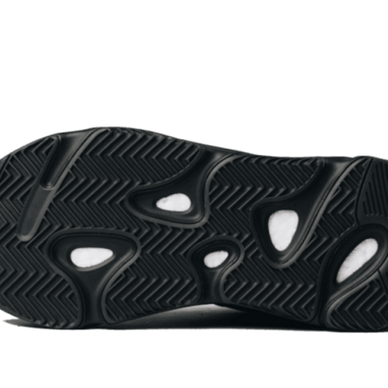 Adidas Adidas Yeezy 700 MNVN Triple Black - FV4440