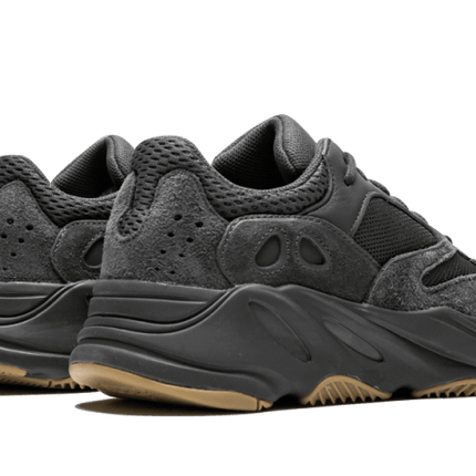 Adidas Adidas Yeezy 700 Utility Black - FV5304