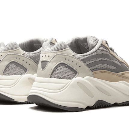Adidas Adidas Yeezy 700 V2 Cream - GY7924