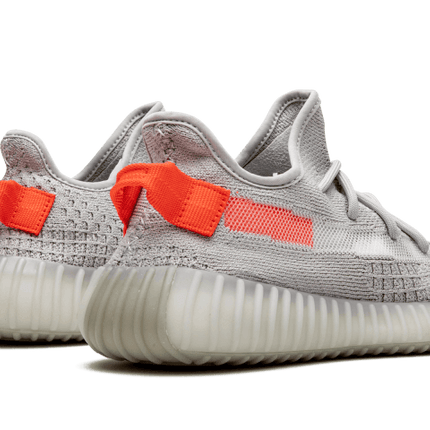 Adidas Adidas Yeezy Boost 350 V2 Tail Light - FX9017