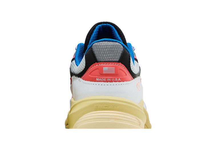 990v6 MiUSA Action Bronson Untitled - U990AC6