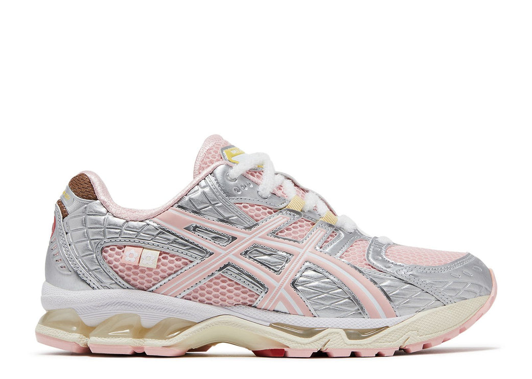 Gel-Nimbus 10.1 Vandy The Pink x atmos Banana Split Strawberry - 1203A865-702