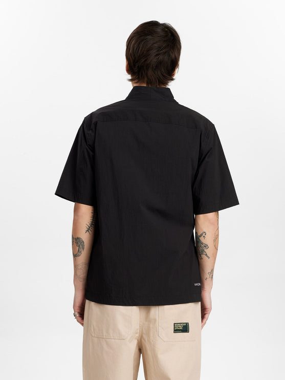 Anerkjendt AKJESPER TEC S/S KIMONO - Caviar