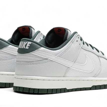 Nike Nike Dunk Low Retro SE Photon Dust Vintage Green - HF2874-001