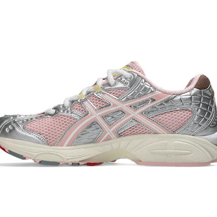 Gel-Nimbus 10.1 Vandy The Pink x atmos Banana Split Strawberry - 1203A865-702