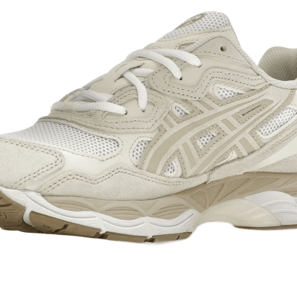 Gel-NYC White Feather Grey - 1203A663-102