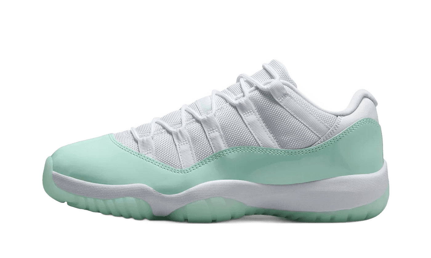 Air Jordan 11 Retro Low Igloo