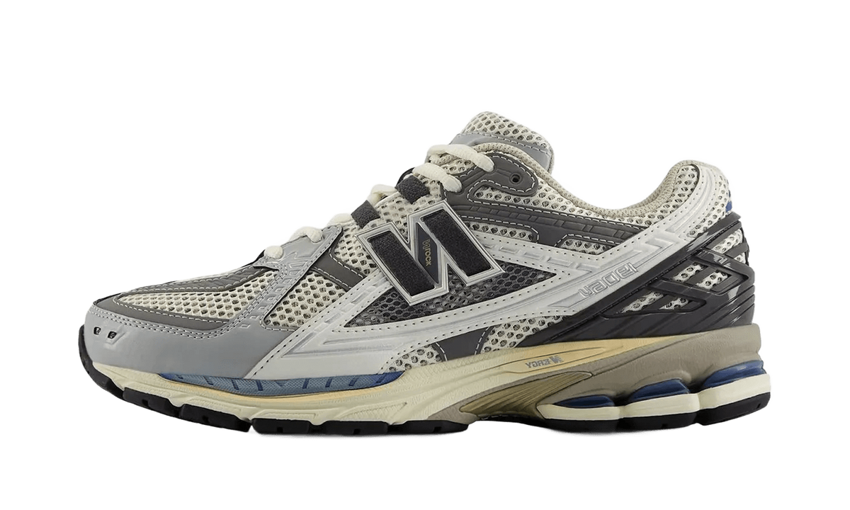 New Balance 1906U Raincloud Magnet