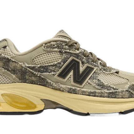 2010 Joe Freshgoods Bag Lady - U2010JG1