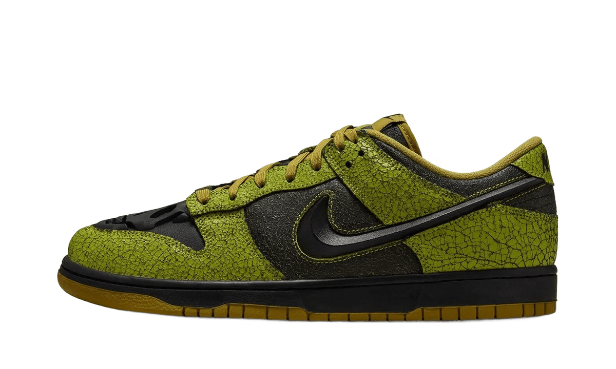 Nike Dunk Low QS Halloween Skull