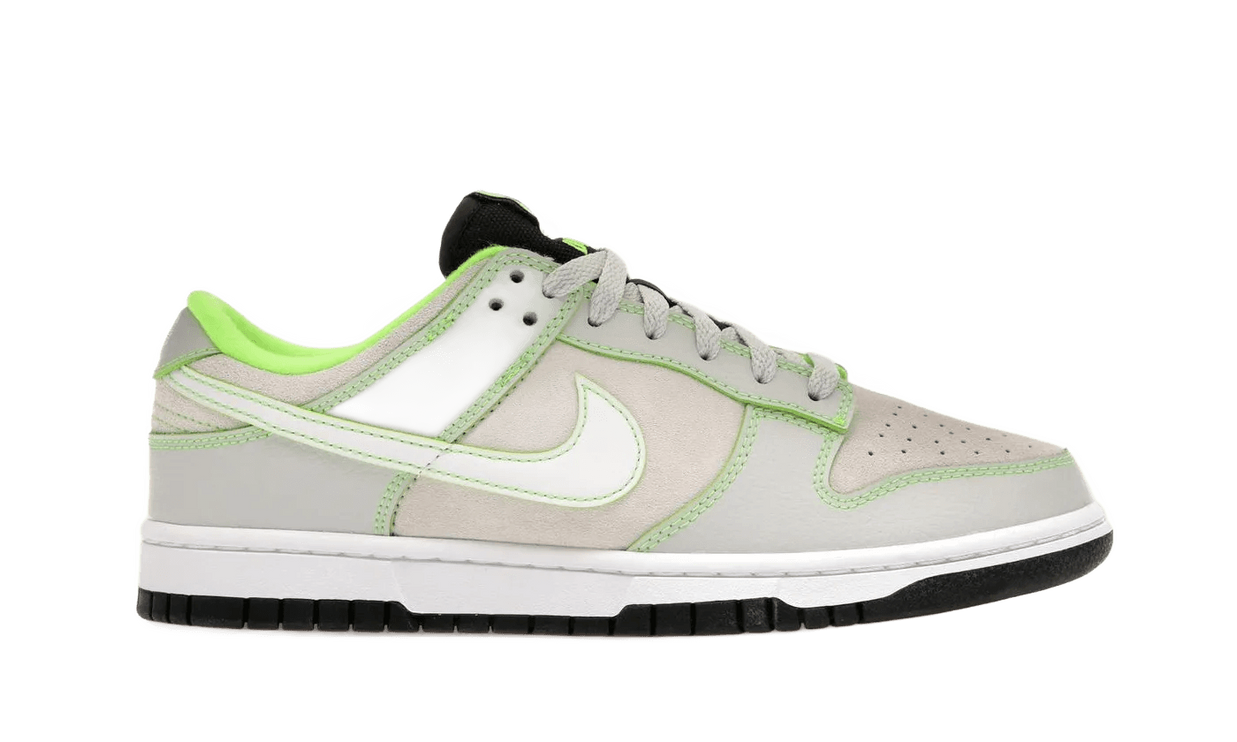 Nike Dunk Low University of Oregon PE (2023) - FQ7260-001