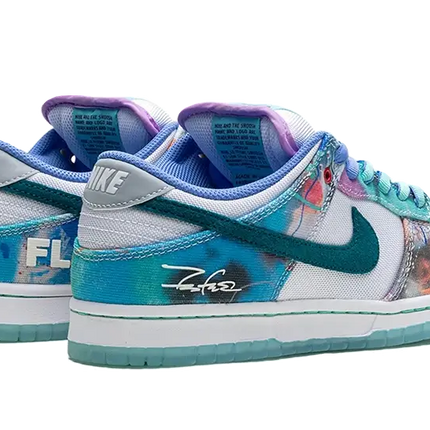 Nike Nike SB Dunk Low Futura Laboratories Bleached Aqua - HF6061-400