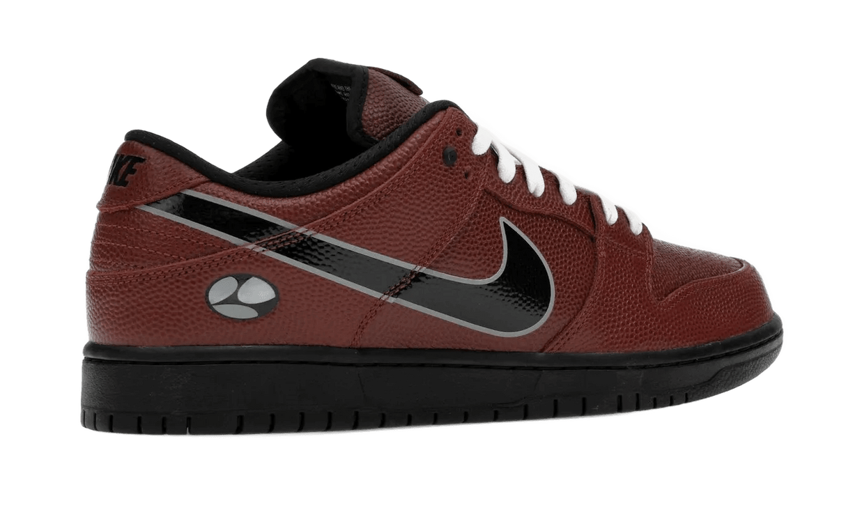 SB Dunk Low Limosine Skateboards - HJ4131-200