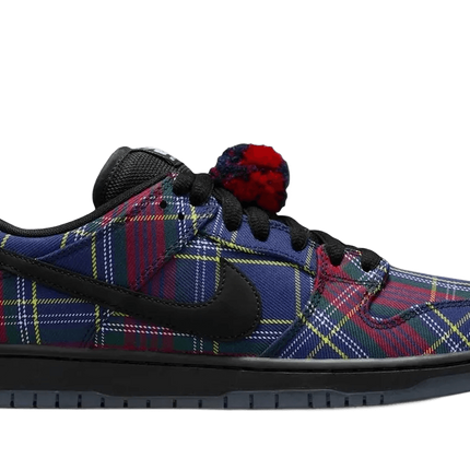 SB Dunk Low Nardwuar - II1493-600