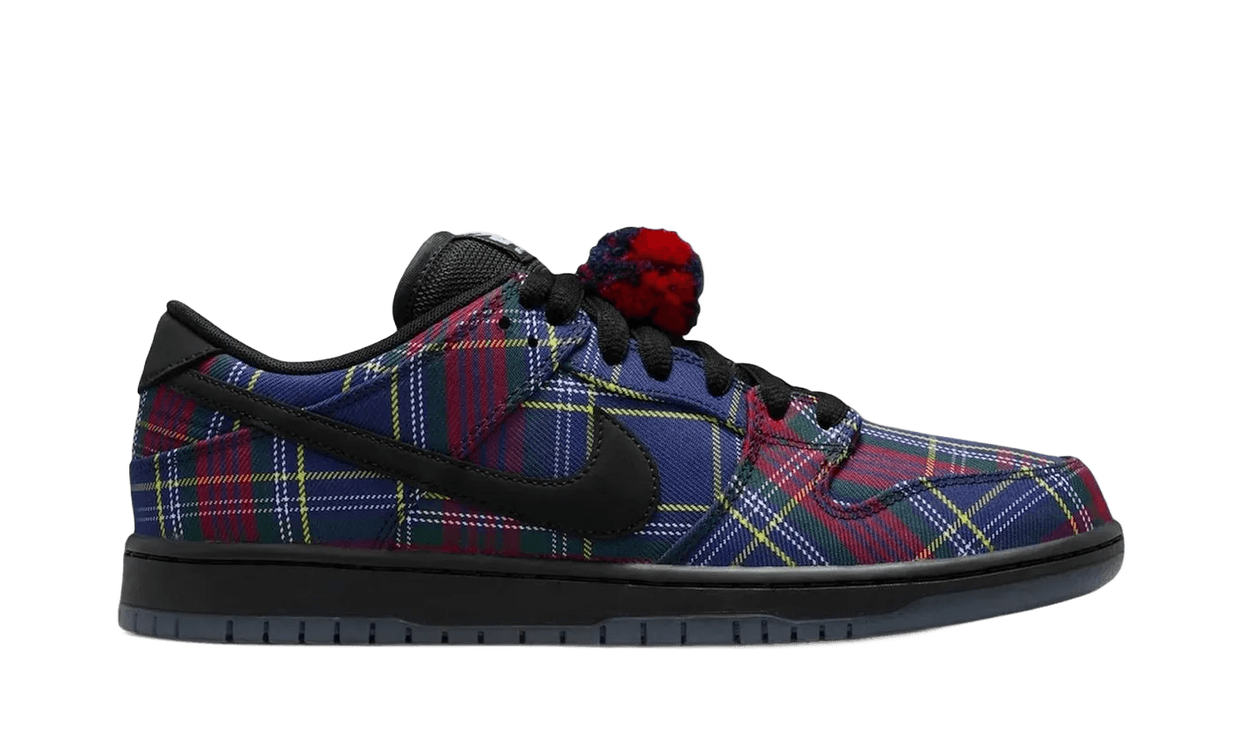 SB Dunk Low Nardwuar - II1493-600