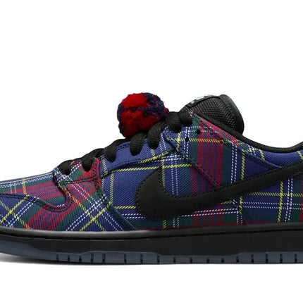 SB Dunk Low Nardwuar - II1493-600