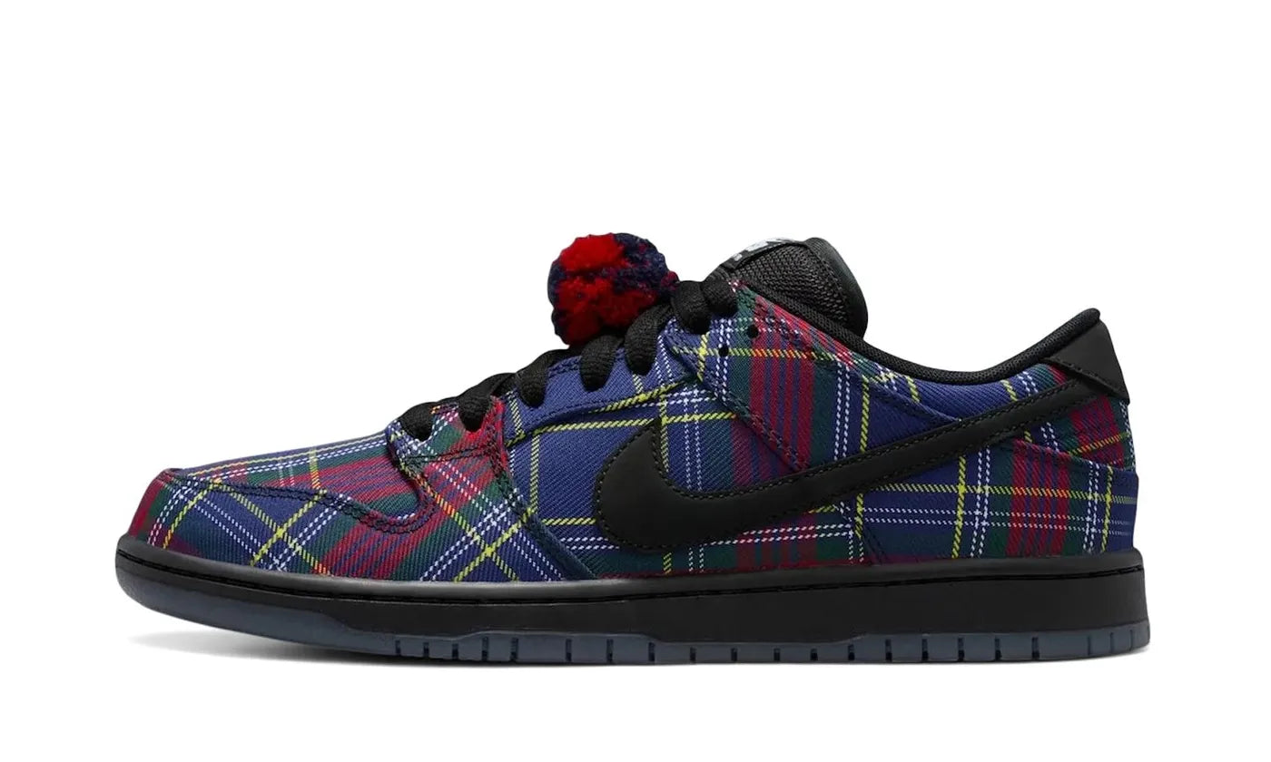 Nike SB Dunk Low Nardwuar