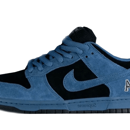 SB Dunk Low Supreme 94 Ocean Fog - HQ8487-400