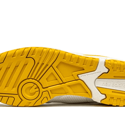 New Balance New Balance 550 Sea Salt Varsity Gold - BB550LA1