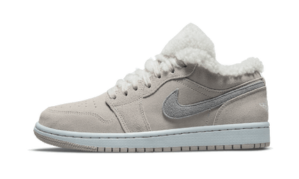 Air Jordan Air Jordan 1 Low SE Sherpa Fleece - DO0750-002