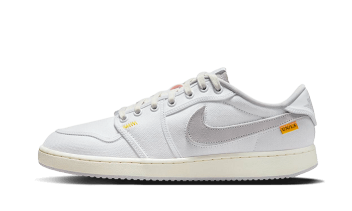 Air Jordan 1 Retro AJKO Low SP Union Neutral Grau