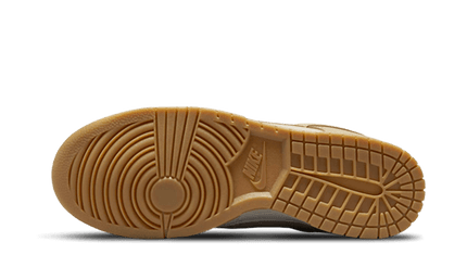 Nike Nike Dunk Low Khaki Suede Gum - DZ4513-200