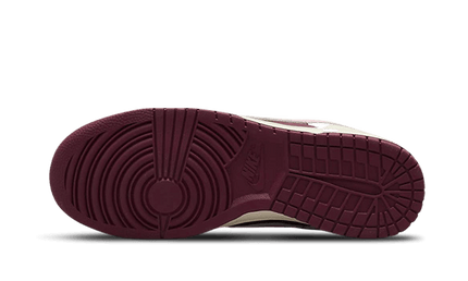 Nike Nike Dunk Low Retro PRM Valentine's Day (2023) - DR9705-100