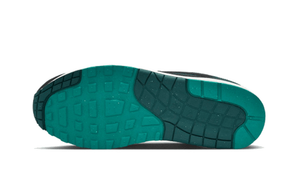 Nike Nike Air Max 1 Liverpool Lebron James - FB8914-100