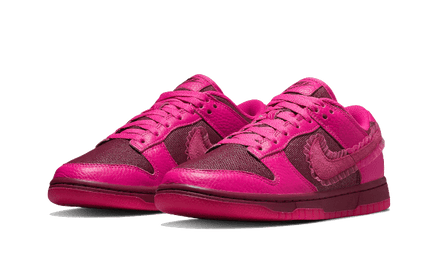 Nike Nike Dunk Low Valentines Day (2022) - DQ9324-600