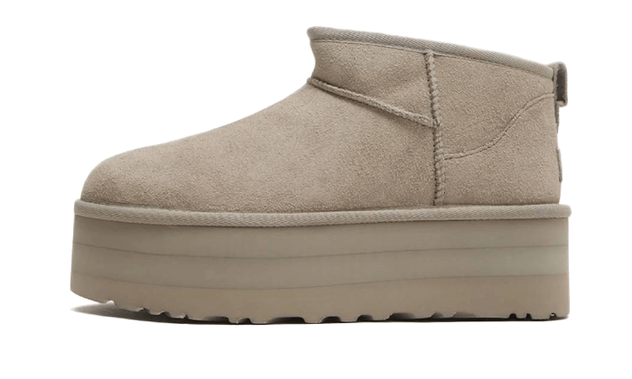 UGG Classic Ultra Mini Plateaustiefel Ziege