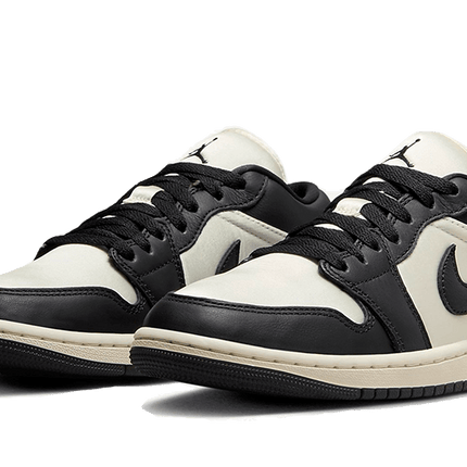 Air Jordan Air Jordan 1 Low SE Vintage Panda - FB9893-101