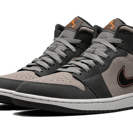 Air Jordan Air Jordan 1 Mid SE Night Stadium - FQ8338-017 / FQ8341-017