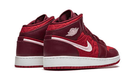 Air Jordan Air Jordan 1 Mid SE Red Quilt - AV5174-600