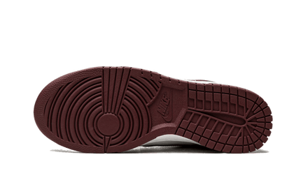 Nike Nike Dunk Low Bordeaux - DD1503-108