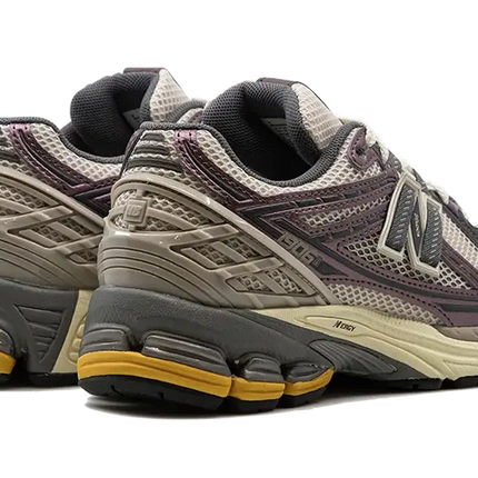 New Balance New Balance 1906R Licorice - M1906RRA