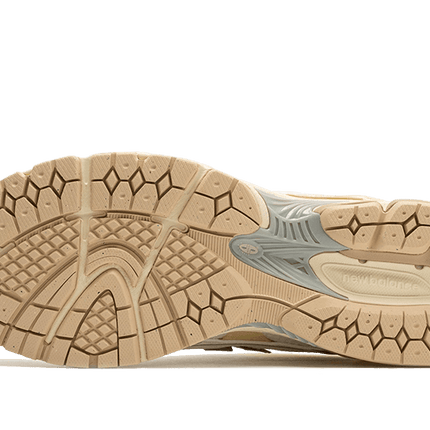 New Balance New Balance 1906U Lunar New Year Cream - M1906NLY