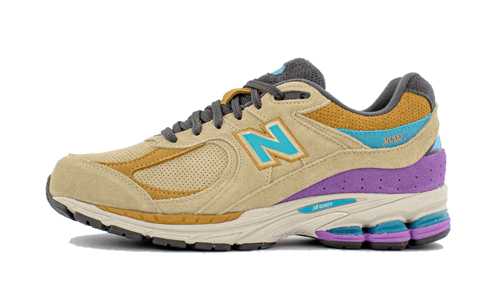 New Balance 2002R J.Crew Weihrauch