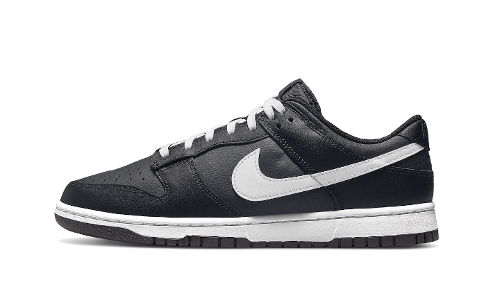 Nike Dunk Low Schwarz Weiß (2022)