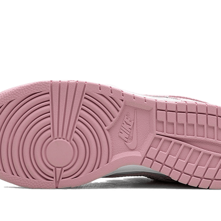 Nike Nike Dunk Low Pink Corduroy - FN7167-100