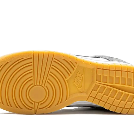 Nike Nike Dunk Low Smoke Grey Gum 3M Swoosh - FV0389-100