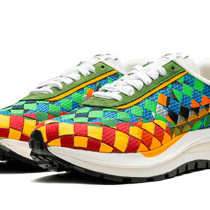 Nike Nike Vaporwaffle Woven Sacai Jean Paul Gaultier Green Gusto - DR5209-300
