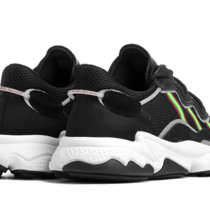 Adidas Adidas Ozweego Core Black Solar Green - EE7002 / EF0518