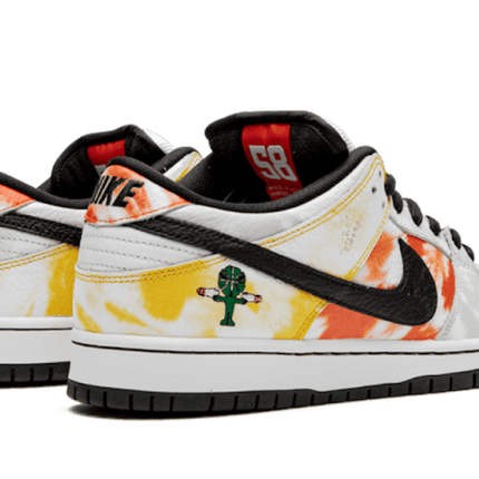 Nike Nike SB Dunk Low Raygun Tie Dye Away - BQ6832-101